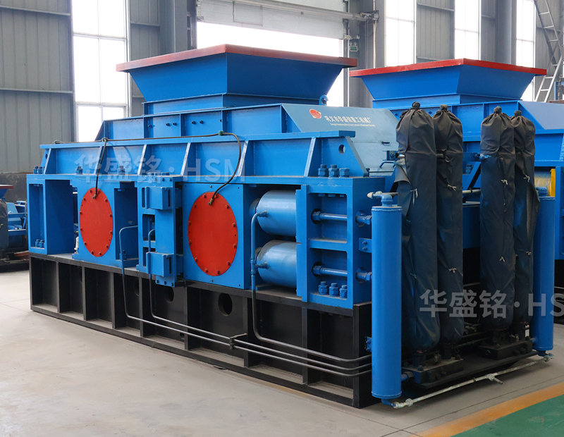 什么設備可破碎可制砂？新型對輥制砂機多少錢一臺？